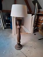 Grote houten staande balusterlamp, Ophalen of Verzenden, Nieuw, Hout