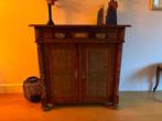 Mooie “commode” kast van notenhout met lade, Ophalen