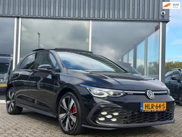 Volkswagen Golf 1.4 eHybrid GTE PANO/LED/NETTE STAAT beschikbaar voor biedingen