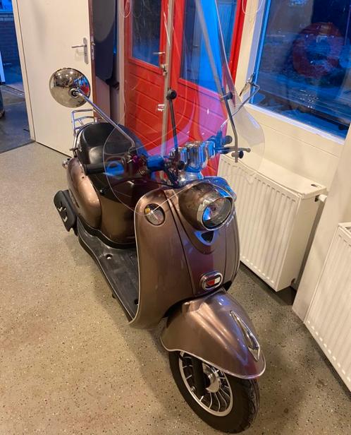 Mooie scooter te koop!, Fietsen en Brommers, Scooters | Overige merken, Zo goed als nieuw, Ophalen of Verzenden