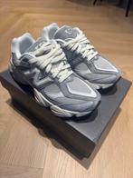 New Balance 9060 Grijs - Maat 41.5 - Nieuw!, Kleding | Heren, Schoenen, New Balance, Overige kleuren, Nieuw, Ophalen of Verzenden