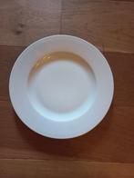 7 platte borden hema porselein doorsnee 27cm, Ophalen, Zo goed als nieuw, Bord(en), Overige stijlen