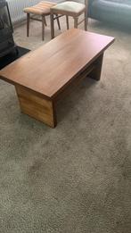 Salon tafel / tv meubel, Gebruikt, 100 tot 150 cm, Eikenhout, Minder dan 50 cm