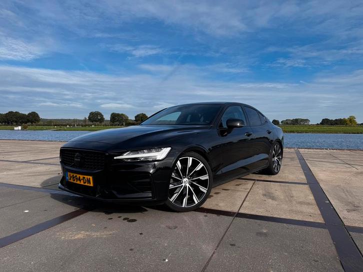 Volvo S60 T4 190pk Geartronic 2020 Zwart, Auto's, Volvo, Particulier, S60, Android Auto, Apple Carplay, Autonomous Driving, Bluetooth