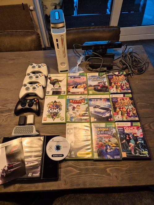 Xbox 360 met controllers spellen en meer, Spelcomputers en Games, Games | Xbox 360, Gebruikt, 2 spelers, Vanaf 3 jaar, Ophalen of Verzenden