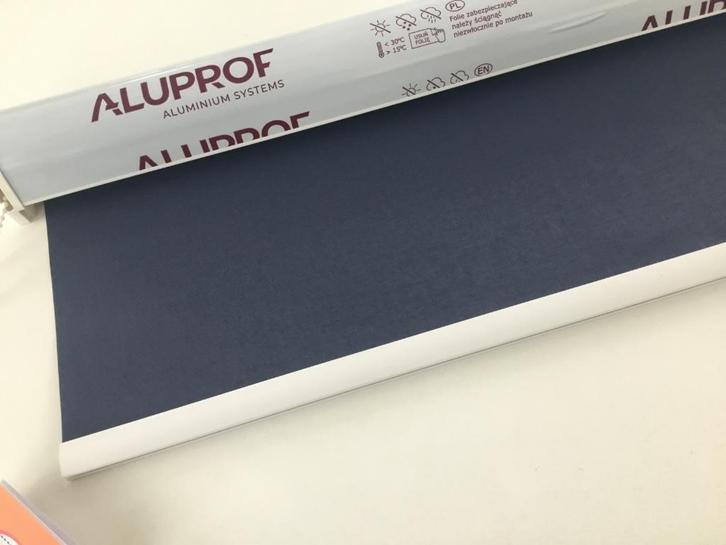 Rolgordijn zijgeleiding, verduistert. Nieuw, voor raam 65x85, Huis en Inrichting, Stoffering | Gordijnen en Lamellen, Nieuw, 150 tot 200 cm