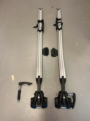 Thule Outride 561 Fietsendragers / Dakdragers beschikbaar voor biedingen