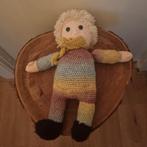 Gehaakt pop met sjaal 43x36, Kinderen en Baby's, Speelgoed | Knuffels en Pluche, Ophalen of Verzenden, Zo goed als nieuw, Overige typen