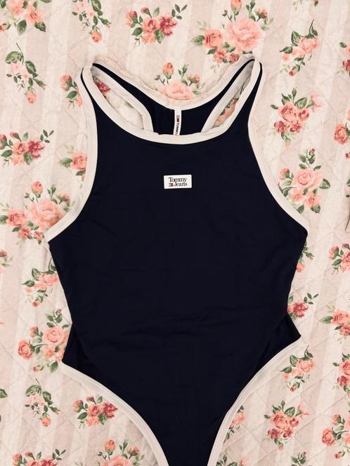 Tommy Hilfiger dames badpak (origineel), Kleding | Dames, Badmode en Zwemkleding, Zo goed als nieuw, Badpak, Blauw, Ophalen