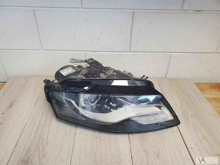 Audi A4 8k 2008 - 2012 koplamp rechts 8k0941004c 1 oortje af, Auto-onderdelen, Verlichting, Audi, Gebruikt, Ophalen of Verzenden