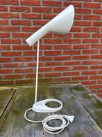 Arne Jacobsen tafellamp, Huis en Inrichting, Lampen | Tafellampen, Gebruikt, Ophalen of Verzenden, Metaal, Scandinavisch