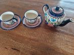 Handgeschilderd Pools servies, Ophalen
