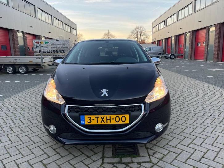 Peugeot 208 1.2 VTi 2014 – Automaat– Onderhoudsboekje, Auto's, Peugeot, Particulier, Bluetooth, Climate control, Cruise Control