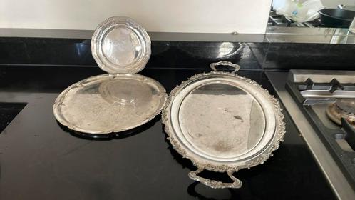 3 Verzilverde dienbladen pleet, plate, 40x29, 29 en 18,5 cm, Antiek en Kunst, Antiek | Goud en Zilver, Ophalen of Verzenden