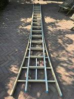 Ladder aluminium 8,60 m hoog, 32 tredes, Doe-het-zelf en Verbouw, Ladders en Trappen, Ophalen, Gebruikt, Ladder, 4 meter of meer