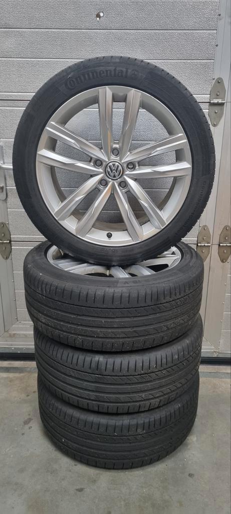 Volkswagen Passat 18inch Dartford zomerset met Continental, Auto-onderdelen, Banden en Velgen, Banden en Velgen, Zomerbanden, 18 inch