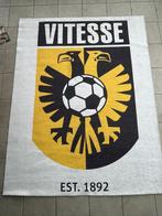 Vloerkleed Voetbalclub Vitesse 150x200, Huis en Inrichting, Stoffering | Tapijten en Kleden, 200 cm of meer, Nieuw, 150 tot 200 cm