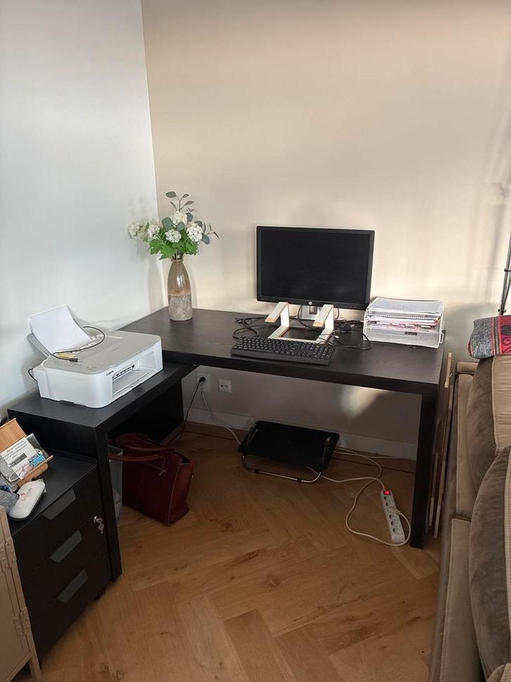 IKEA Bureau Malm - Donkerbruin/Zwart - Tweedelig, Huis en Inrichting, Bureaus, Zo goed als nieuw, Bureau, Ophalen