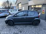 Toyota Aygo 1.0-12V +, 5 deurs, apk bij aflevering, Auto's, Voorwielaandrijving, Stof, Gebruikt, Zwart
