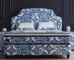 Opbergbed italiaans ontwerp Uniek zeer comfortabel slapen, Tweepersoons, Zo goed als nieuw, 200 cm, Stof