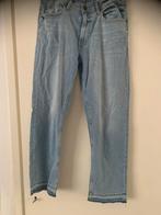 Lichtblauwe Jeans maat 40, Ophalen of Verzenden, Zo goed als nieuw, Blauw, W30 - W32 (confectie 38/40)