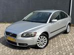 Volvo S40 1.8 Edition I, CLIMA, CRUISE, NAP, APK, Auto's, Volvo, Voorwielaandrijving, 65 €/maand, 125 pk, Gebruikt