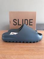 Yeezy Slide Slate Marine EU 43 | US 9, Kleding | Heren, Nieuw, Slippers, Ophalen of Verzenden, Yeezy