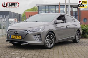Hyundai IONIQ Comfort EV 38 kWh CAMERA/CRUISE/NAVI beschikbaar voor biedingen