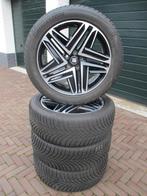 Originele Seat Tarraco 19 inch winterbanden NIEUWSTAAT FR, Gebruikt, Banden en Velgen, Winterbanden, 235 mm