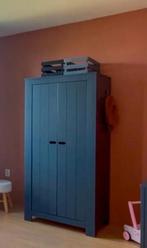 Kinderkamer meubilair (kast, commode en bedje), Ophalen of Verzenden, Gebruikt
