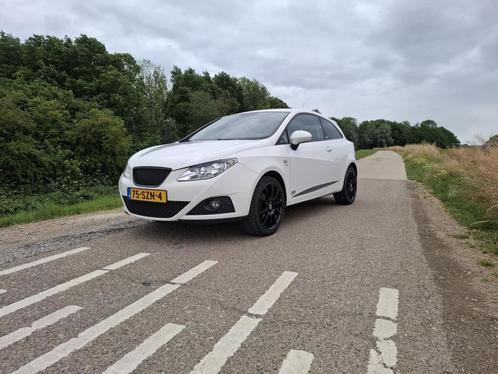 Seat Ibiza 1.2 TSI 77KW 2012 Wit, Auto's, Seat, Particulier, Ibiza, ABS, Airbags, Airconditioning, Bluetooth, Centrale vergrendeling