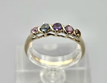 Gouden vintage ring met Edelstenen. 2025/445. beschikbaar voor biedingen