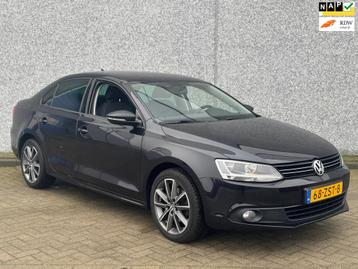 Volkswagen Jetta 1.4 TSI Comfortline-TOPSTAAT-NAP beschikbaar voor biedingen