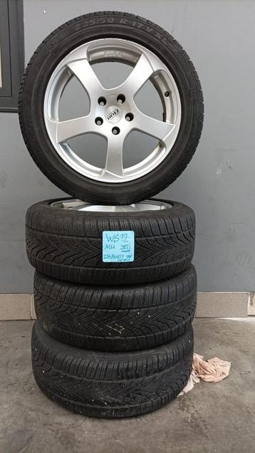 Winterbanden set met Alu velgen Skoda Yeti beschikbaar voor biedingen