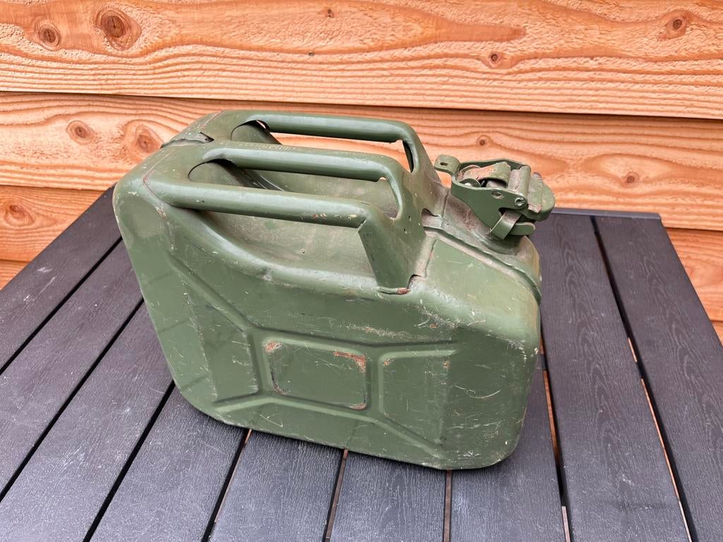 Stalen Jerrycan legergroen 10 ltr brandstof, Ophalen of Verzenden, Gebruikt