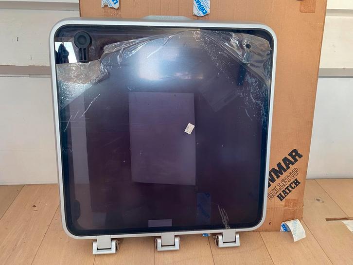 Lewmar luik ocean nieuw!, Watersport en Boten, Bootonderdelen, Nieuw, Zeilboot of Motorboot, Ophalen