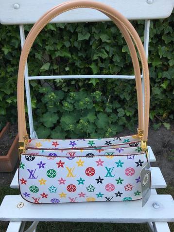 Nieuw handtasje Mardini beschikbaar voor biedingen