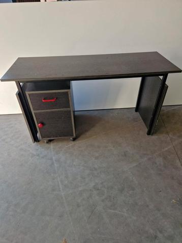 Kinderbureau met kastje - Echt beschikbaar voor biedingen