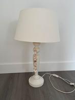 Lamp voet en kap zijn crème kleurig., Ophalen, Zo goed als nieuw, 50 tot 75 cm