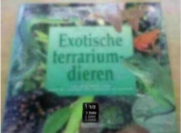  Exotische terrariumdieren door Chris Mattison.  beschikbaar voor biedingen