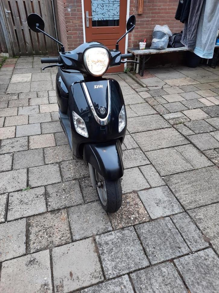 Sym Fiddle 3 Euro 4, Fietsen en Brommers, Snorfietsen en Snorscooters, Gebruikt, SYM, Benzine, Ophalen