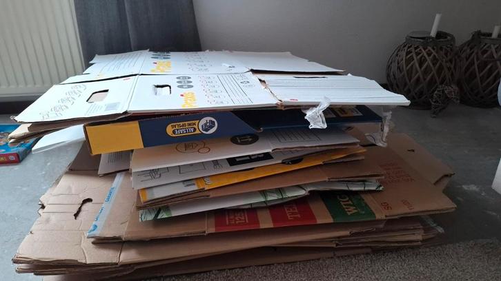 Verhuisdozen - Set van 18 stuks, Doe-het-zelf en Verbouw, Kratten en Dozen, Gebruikt, Doos, 50 tot 75 cm, 35 tot 50 cm, Minder dan 40 cm