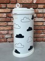 Ubbi luieremmer wit met zwarte wolkjes – geurloos, Kinderen en Baby's, Badjes en Verzorging, Overige merken, Gebruikt, Luieremmer