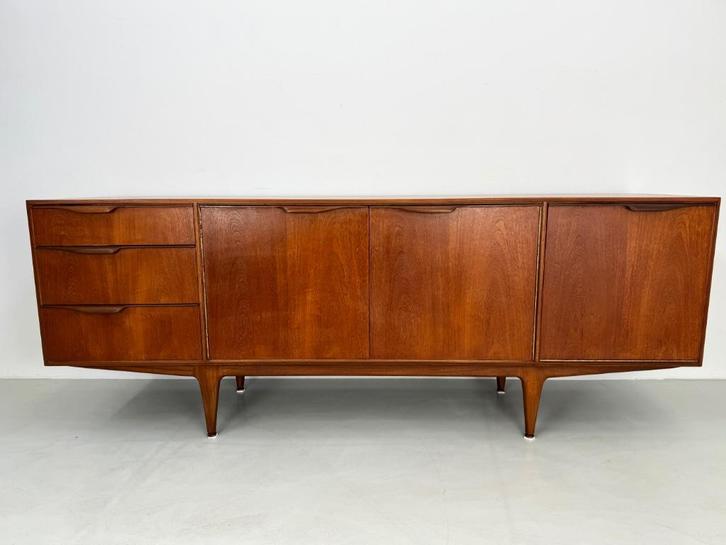Vintage dressoir McIntosh, Huis en Inrichting, Kasten | Dressoirs, Zo goed als nieuw, 150 tot 200 cm, 25 tot 50 cm, Verzenden