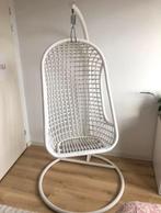 Witte hangstoel met standaard van hk living, Huis en Inrichting, Stoelen, Ophalen, Gebruikt, Wit, Eén