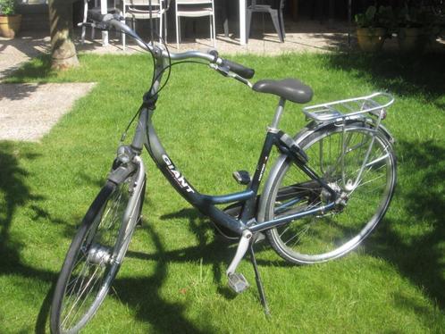 Damesfiets, Fietsen en Brommers, Fietsen | Dames | Damesfietsen, Gebruikt, Giant, Versnellingen, 47 tot 50 cm, Ophalen