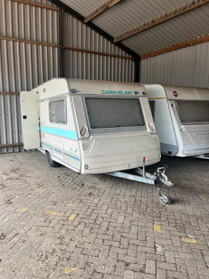 Caravan Caravelair Bamba EK 400 de Luxe - 1994, Caravans en Kamperen, Caravans, Particulier, tot en met 2, 750 - 1000 kg, Overige
