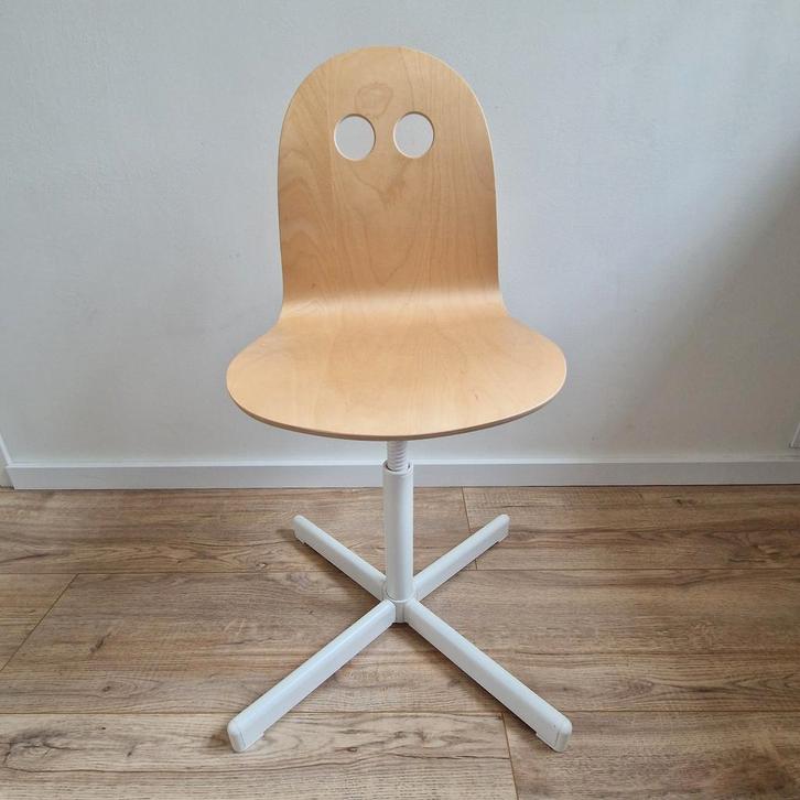 Kinderbureustoel Sibben, Kinderen en Baby's, Kinderkamer | Tafels en Stoelen, Zo goed als nieuw, Stoel(en), Ophalen