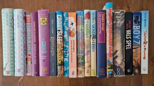 Marlies Slegers - Onder mijn huid, Boeken, Kinderboeken | Jeugd | 13 jaar en ouder, Zo goed als nieuw, Ophalen of Verzenden
