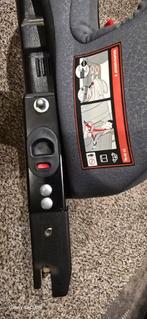 Zitverhoger auto met isofix aansluiting, Kinderen en Baby's, Autostoeltjes, 15 t/m 36 kg, Zo goed als nieuw, Isofix, Ophalen